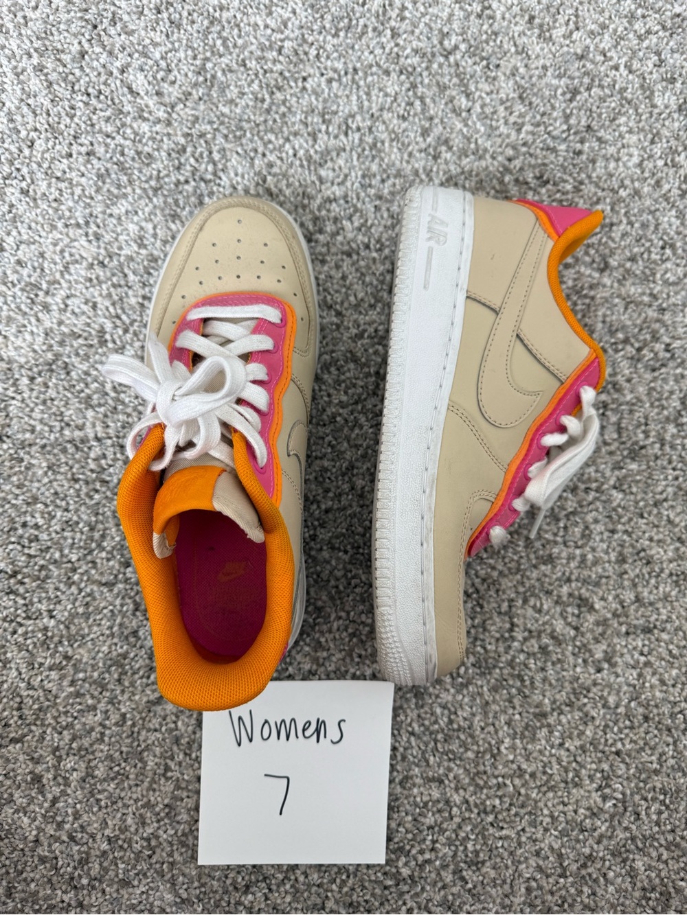 Nike Women’s Air Force 1